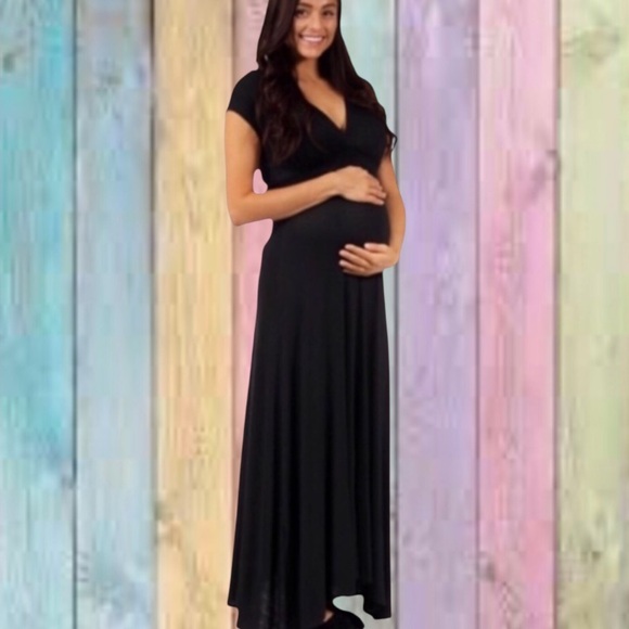 Motherhood Maternity Dresses & Skirts - Motherhood Maternity Black V-neck Maxi Dress NWT